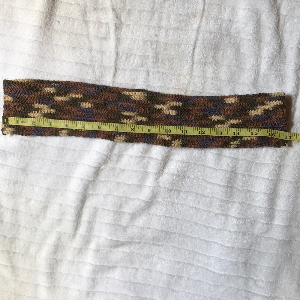 NWOT Handmade Multicolored infinity scarf - Picture 7 of 8